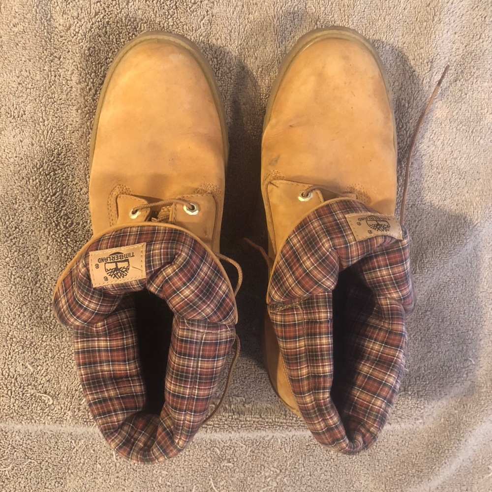 Mens Timberland boots. Size 12. Used in good condition. - Picture 1 of 9